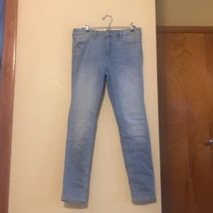 NWOT Light Wash Super Skinny Jeans